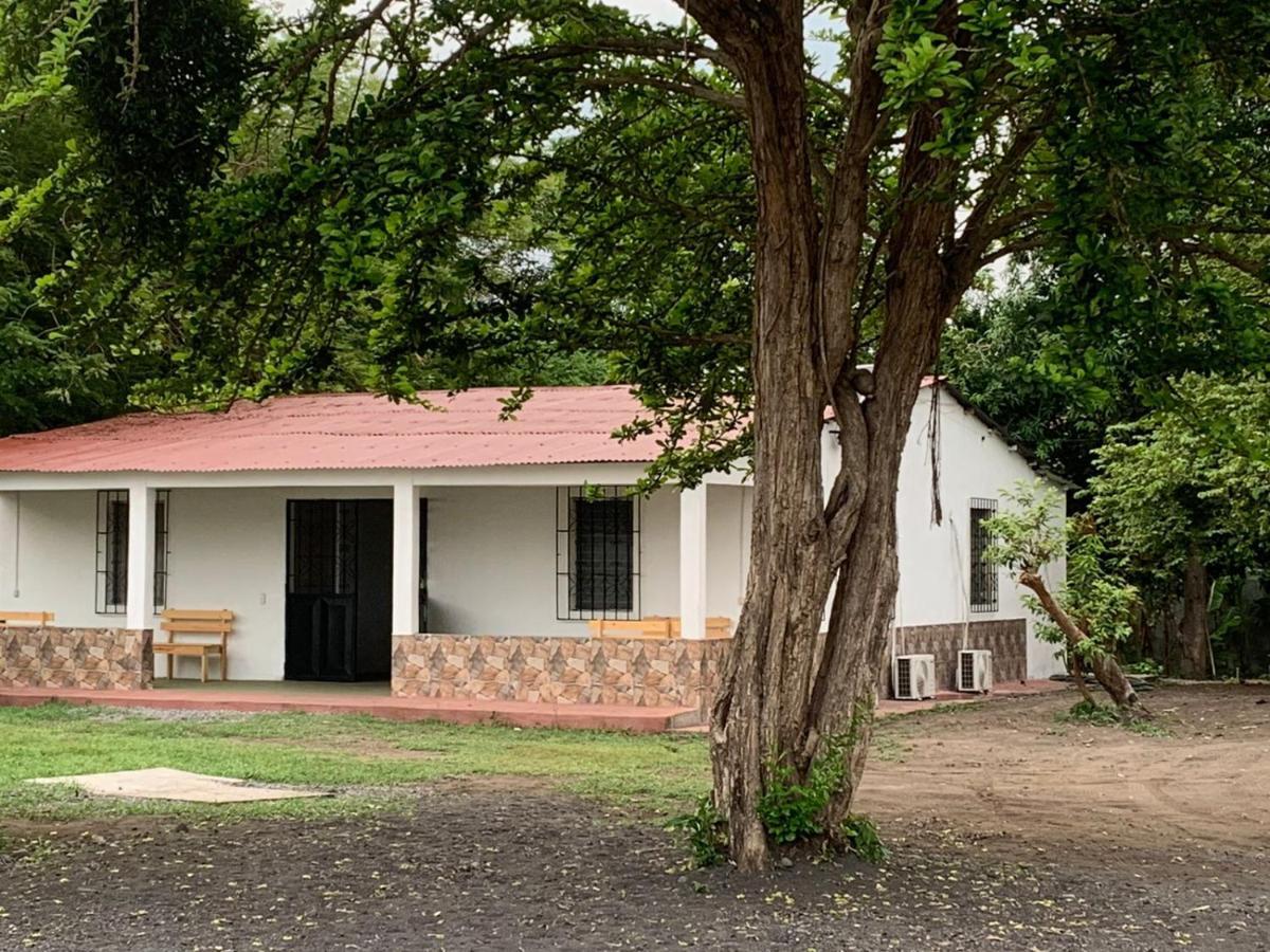 Hotel Chulamar, Piscina Y Restaurante Escuintla Luaran gambar